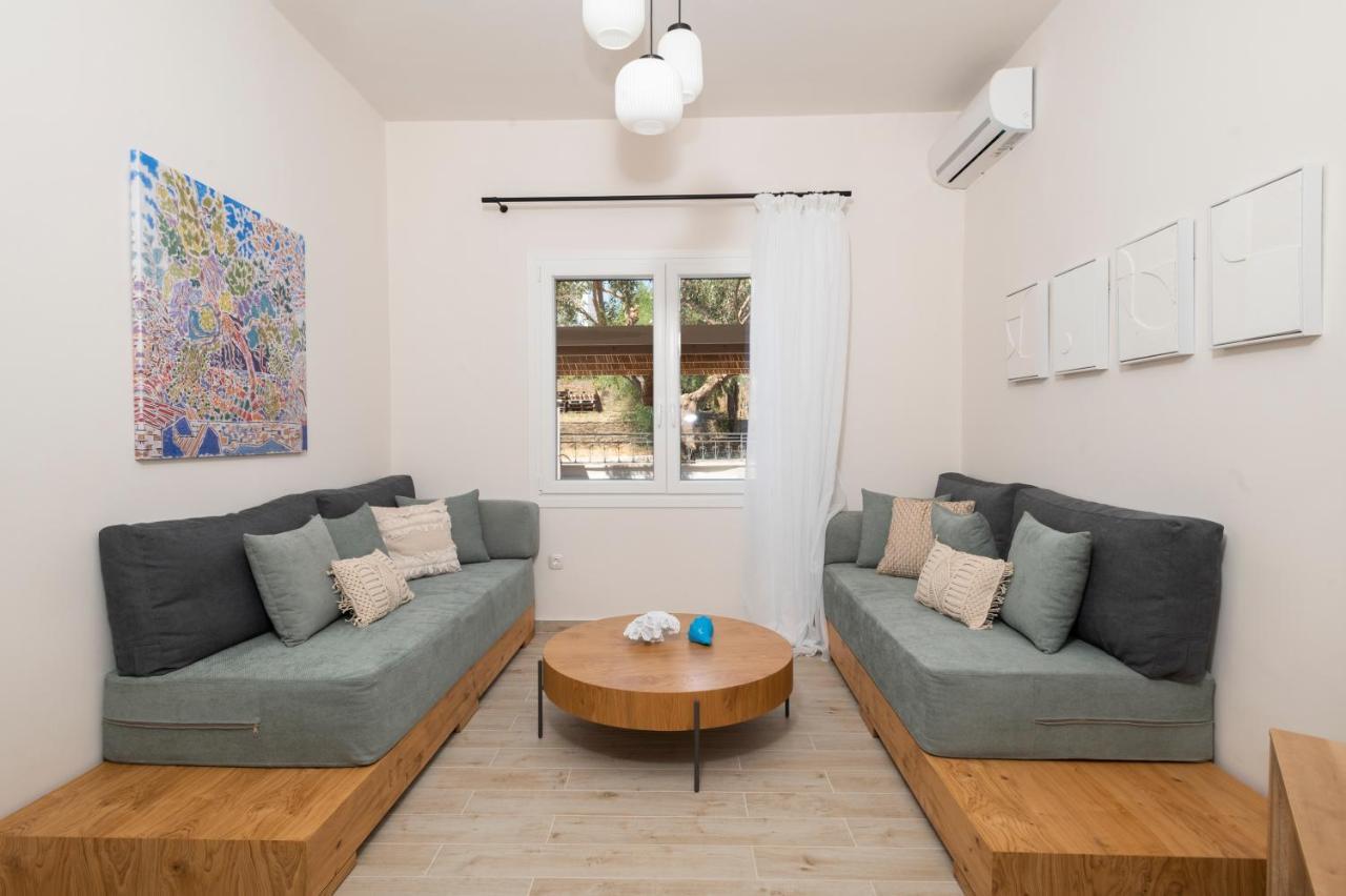 Camara Luxury Apartment Pylos